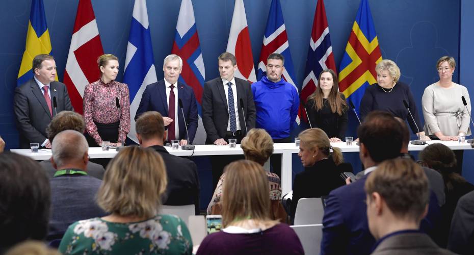 Revue de juillet-août : élections au Siumut, recours sur l’uranium et températures records en&nbsp;juillet