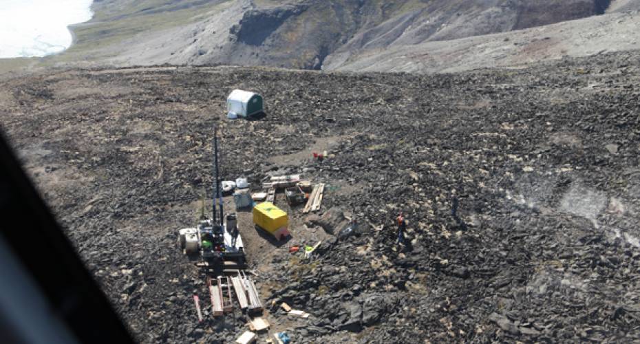 Une proposition de loi pour interdire toute exploitation future d’uranium au&nbsp;Groenland